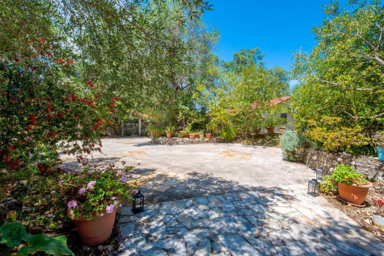 Vila Agrielia Gaios Exteriér fotografie